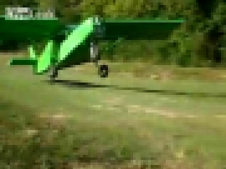 Видеоклип Ультракороткий взлет самолета Zenith STOL CH701