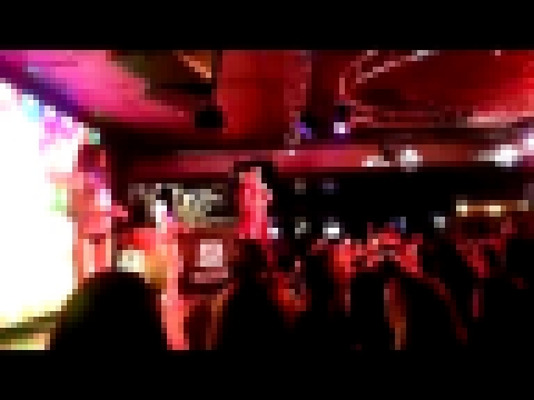 Видеоклип Zima Club / Oksana Kovalevskaya - Краски - Он не знает ничего