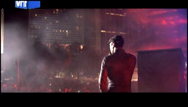Видеоклип Avicii - Wake Me Up (Live) 2013 VH1 MUSIC