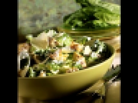Как украсить салат Цезарь - оригинальные рецепты как подать на праздничный стол фото - картинки 