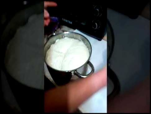 дрожжевое тесто  на воде для наливного хлеба пирожков пампушек рулетов 