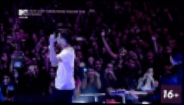Видеоклип Foster The People - Pumped Up Kicks @ MTV LIVE VIBRATIONS HD
